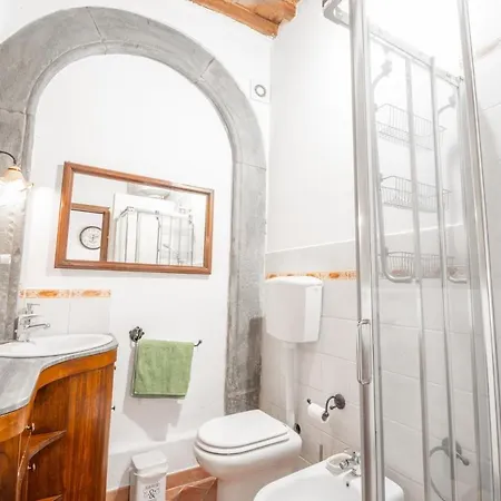 Nido Nel Vicolo Sea And Old Town شقة بيومبينوا